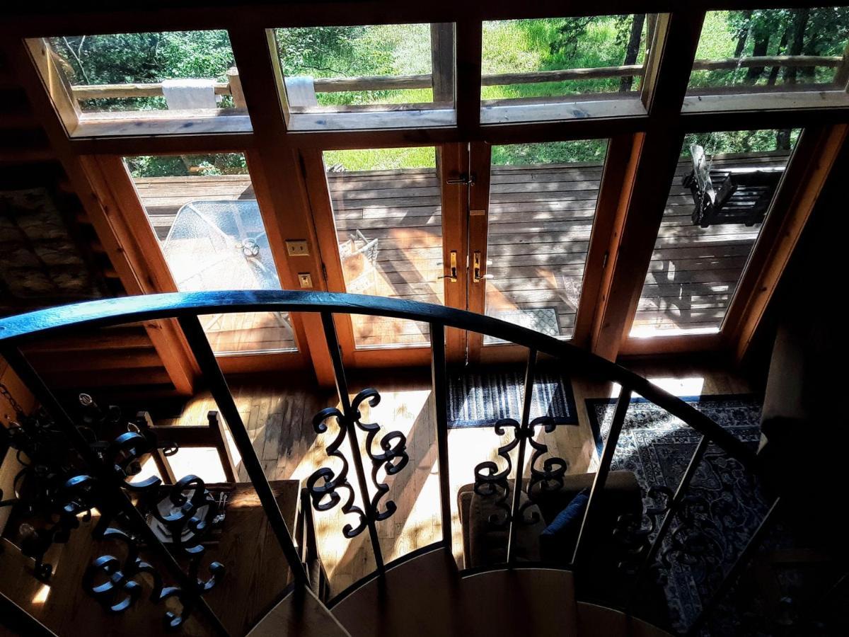 Cherokee Mountain Log Cabins Eureka Springs Exterior photo