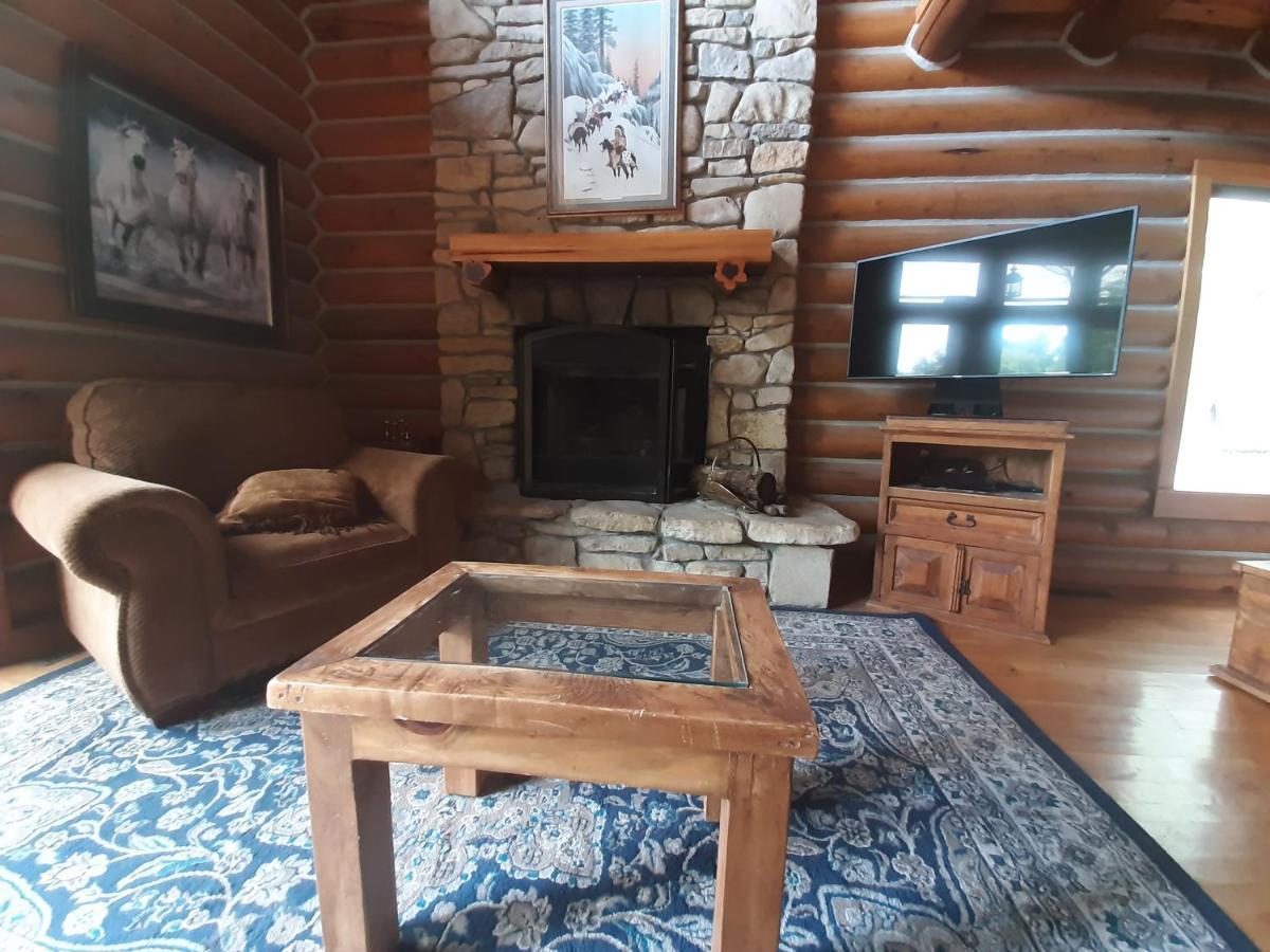 Cherokee Mountain Log Cabins Eureka Springs Exterior photo